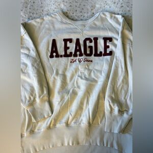 A.Eagle Cream Sweatshirt